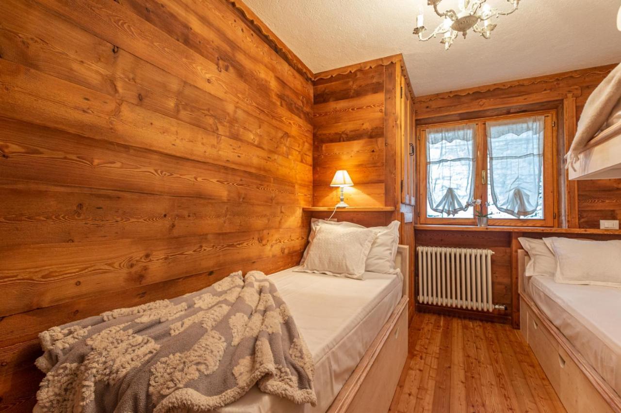L'Atelier Du Temps - Le Petit Refuge Appartement Cogne Esterno foto