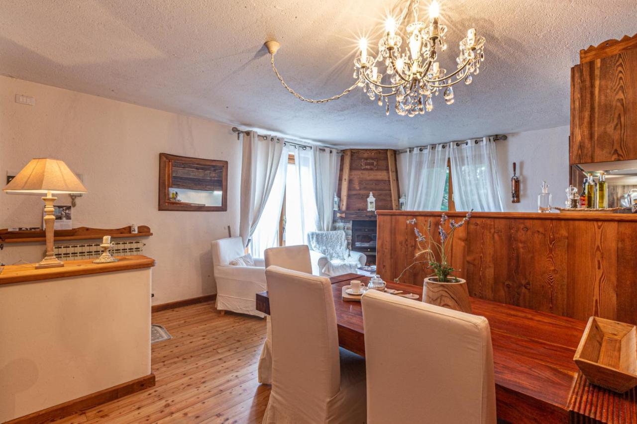 L'Atelier Du Temps - Le Petit Refuge Appartement Cogne Esterno foto